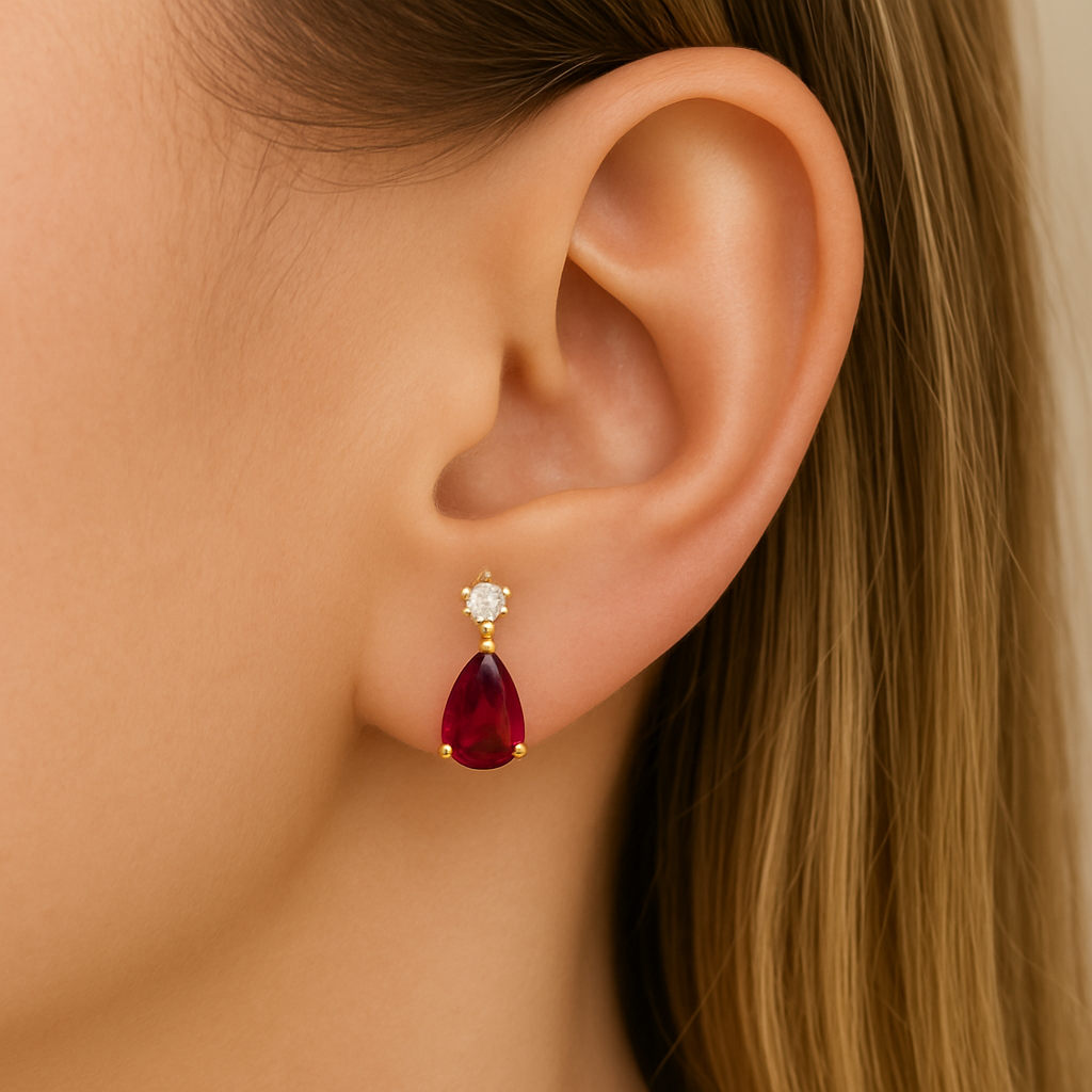 Aretes de granates con diamantes